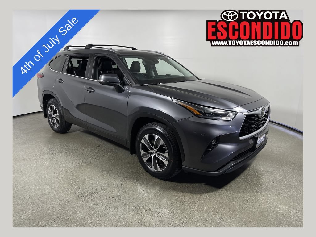 Certified 2021 Toyota Highlander XLE