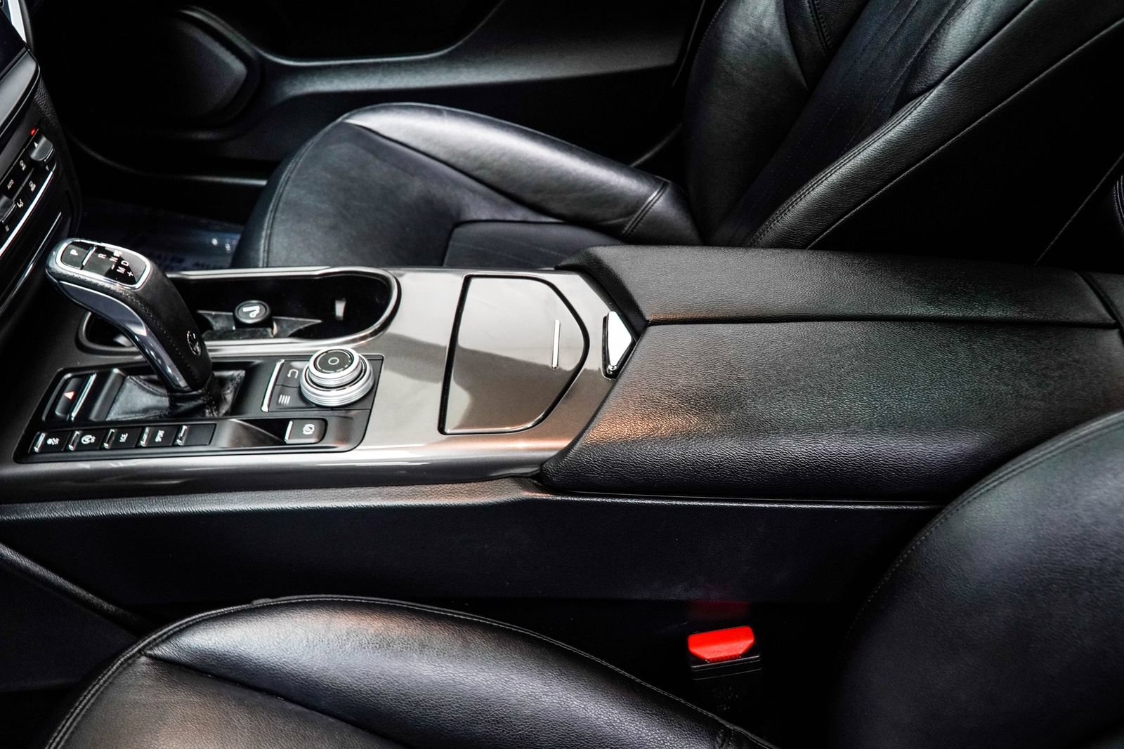 Used 2019 Maserati Ghibli S Q4 AWD/4WD image 20