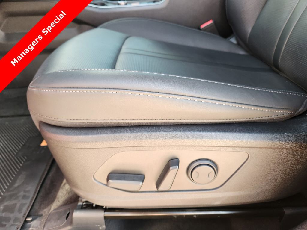 New 2025 Kia Sorento S image 17