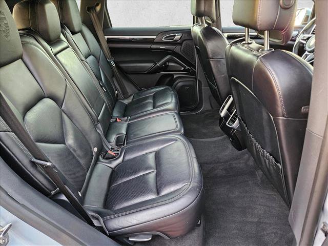 Used 2017 Porsche Cayenne Platinum Edition image 20