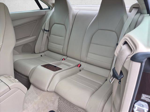 Used 2010 Mercedes-Benz E 550 Coupe image 19