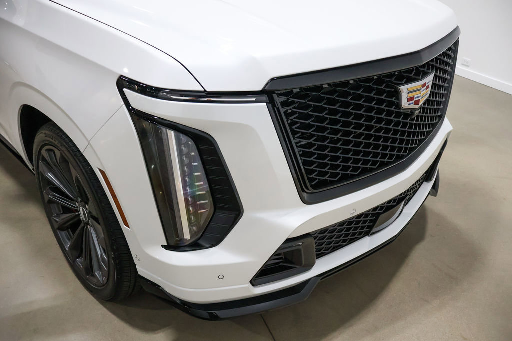 Used 2025 Cadillac Escalade V w/ LPO, Floor Liner Package image 70