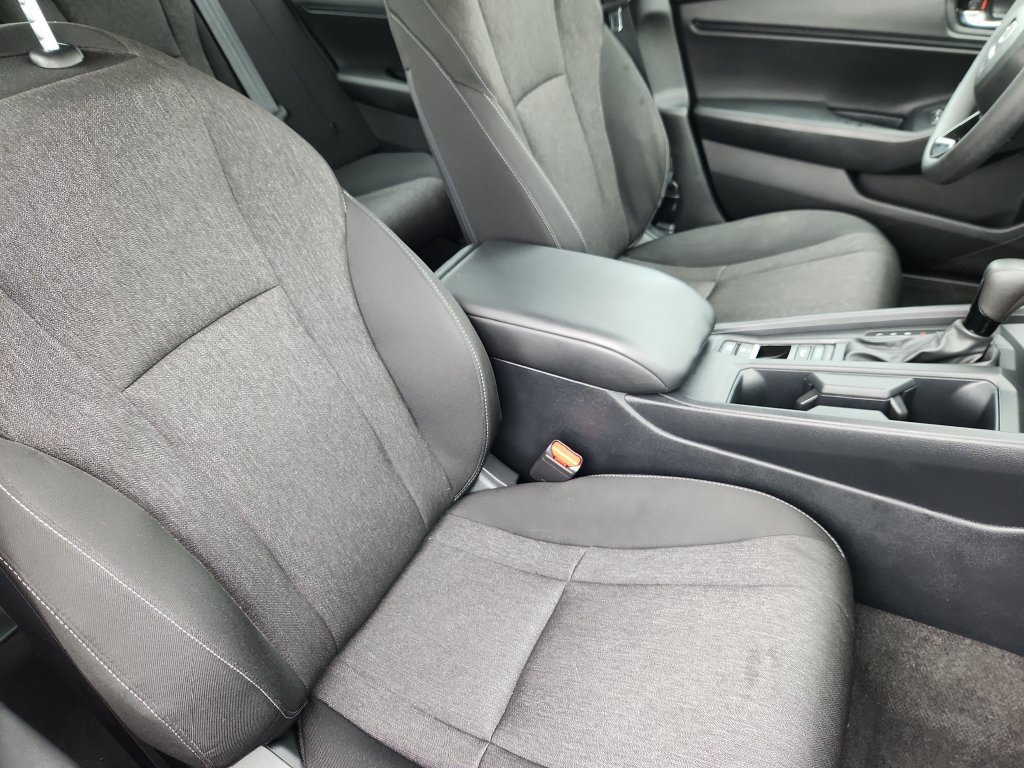 Used 2024 Honda Accord EX image 12