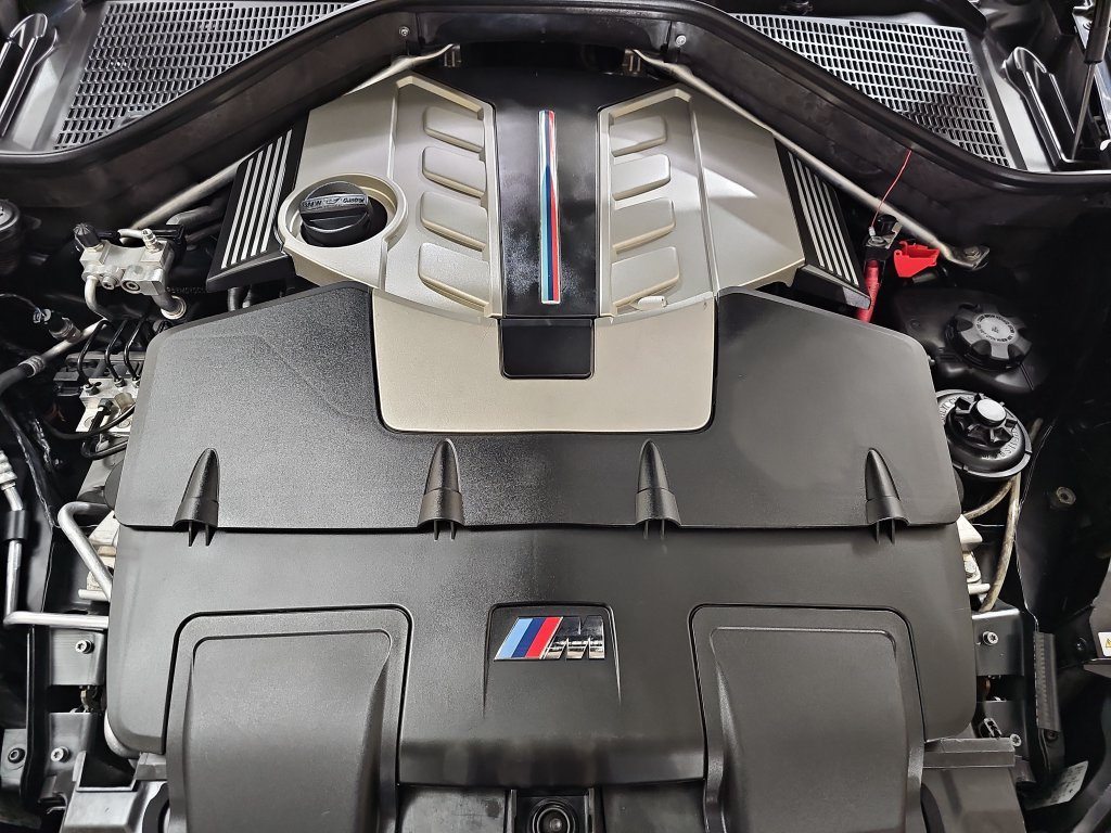 Used 2012 BMW X5 M AWD/4WD image 32