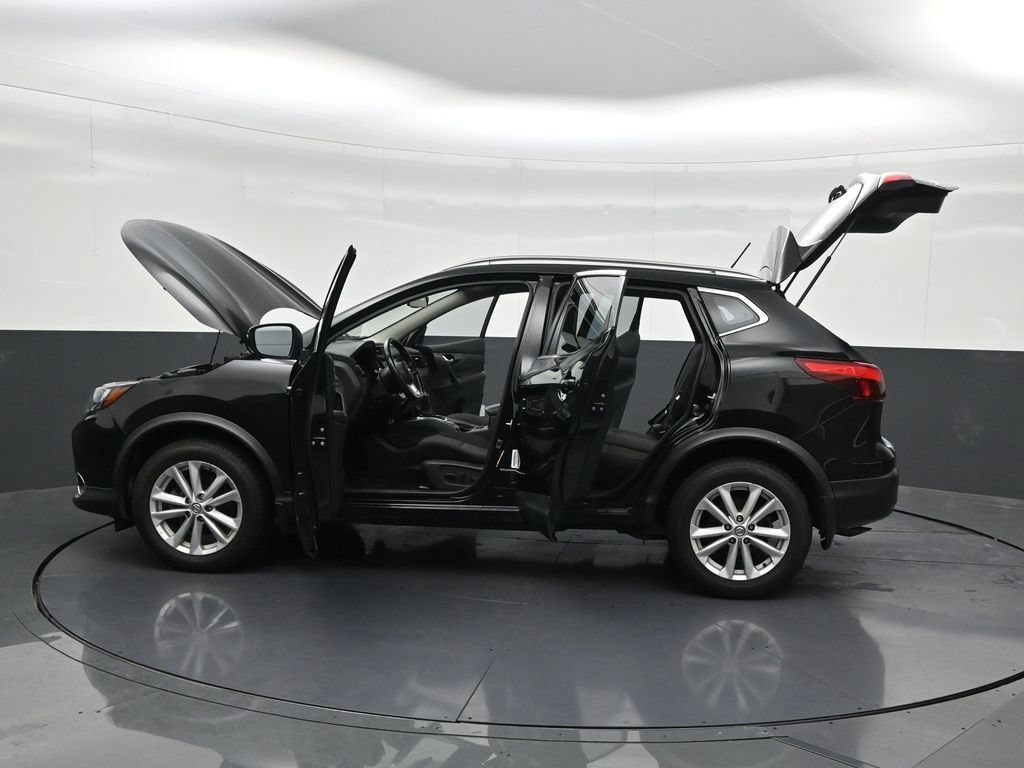 Used 2018 Nissan Rogue Sport SV w/ SV Technology Package AWD/4WD image 33