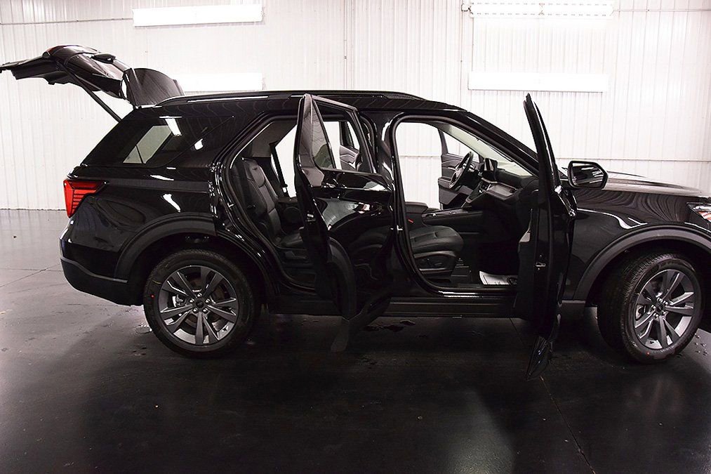 New 2026 Ford Explorer Active w/ Active Comfort Package image 37