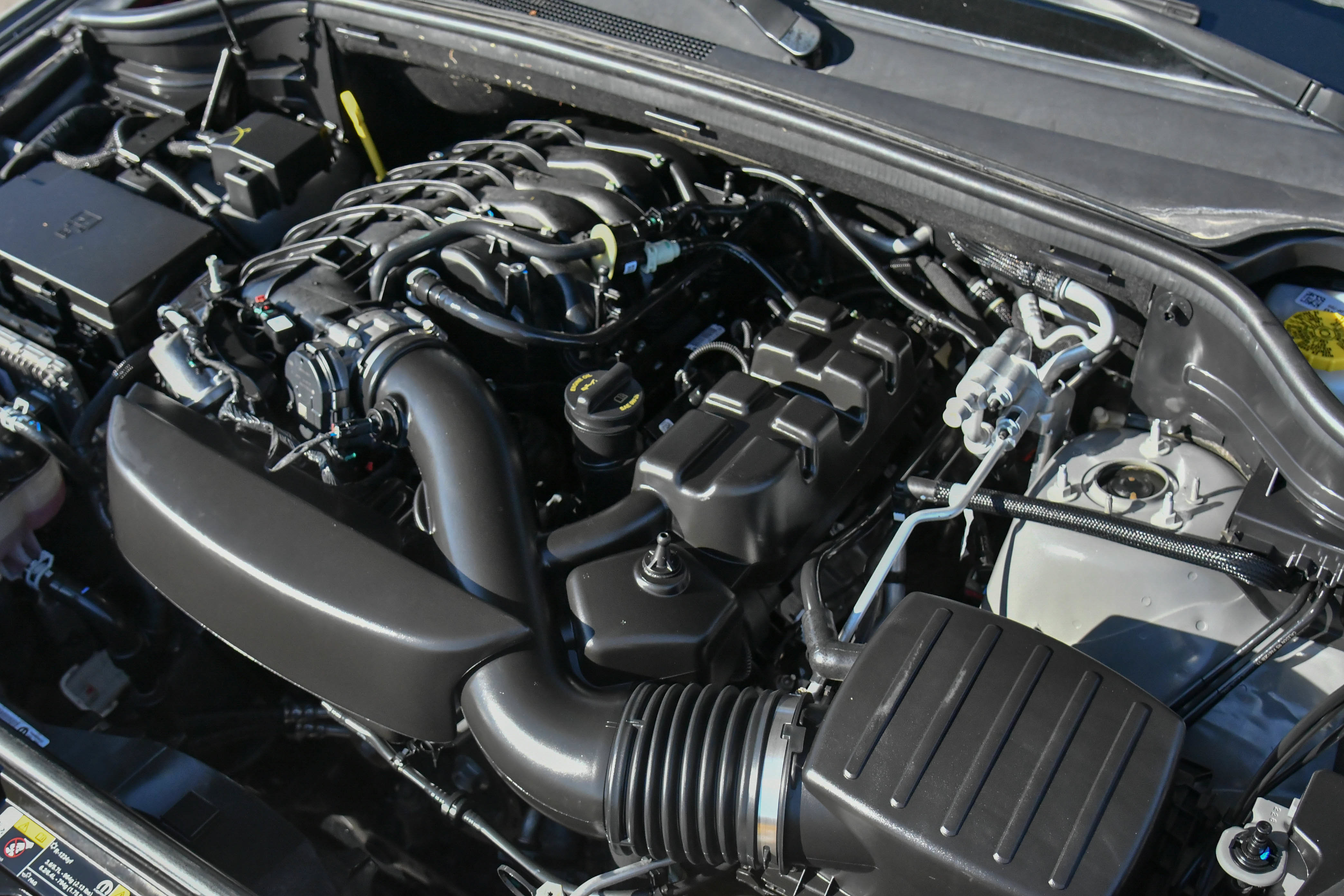 Used 2025 Dodge Durango GT AWD/4WD image 52