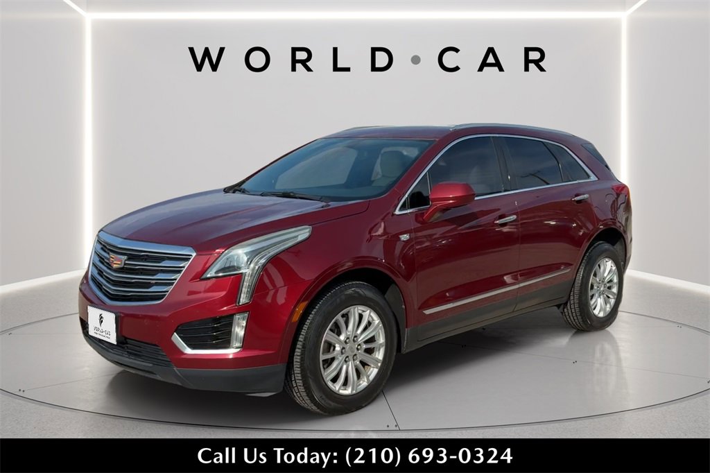 Used 2018 Cadillac XT5 FWD image 3