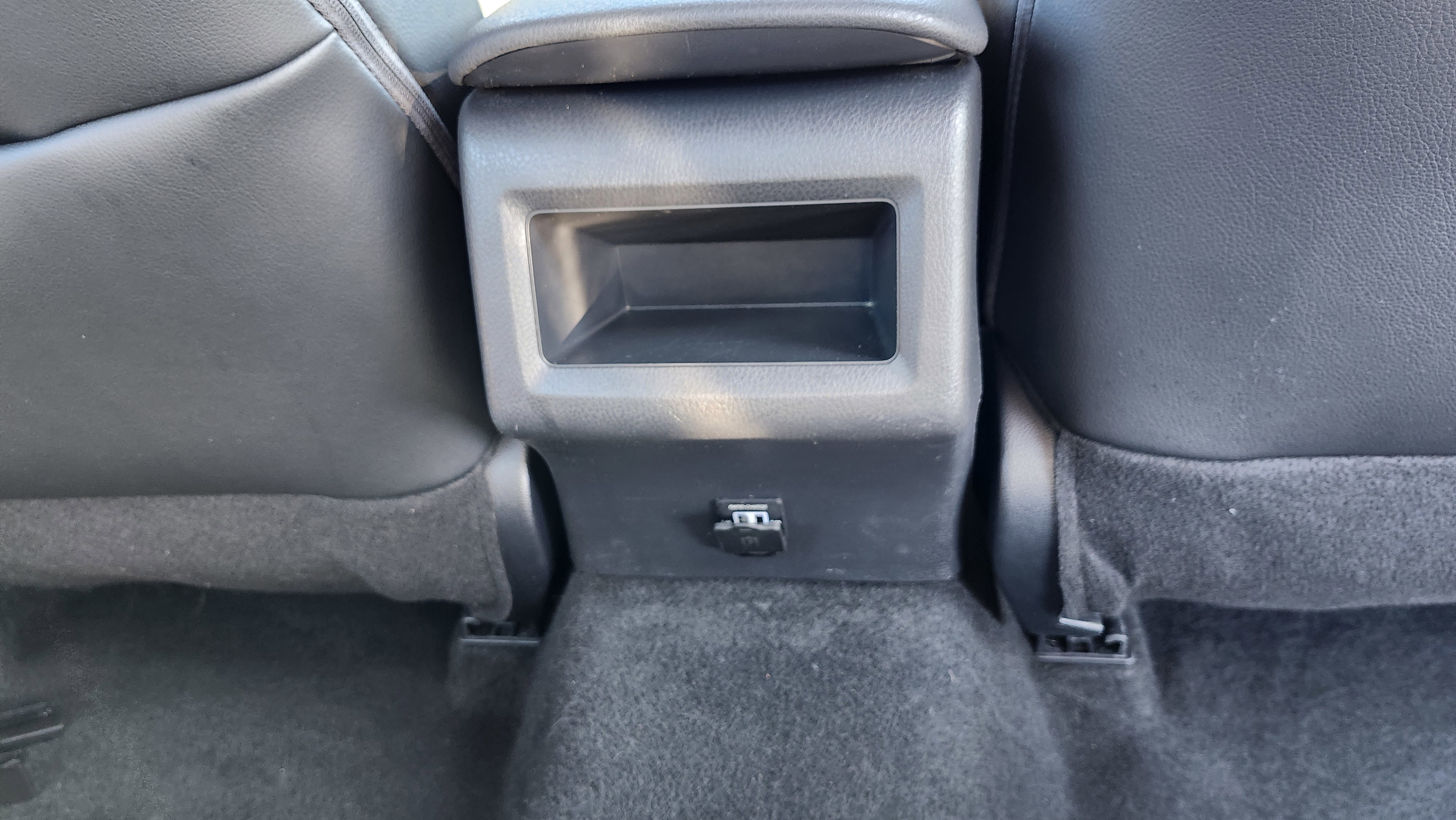 Used 2023 Toyota Camry SE image 17