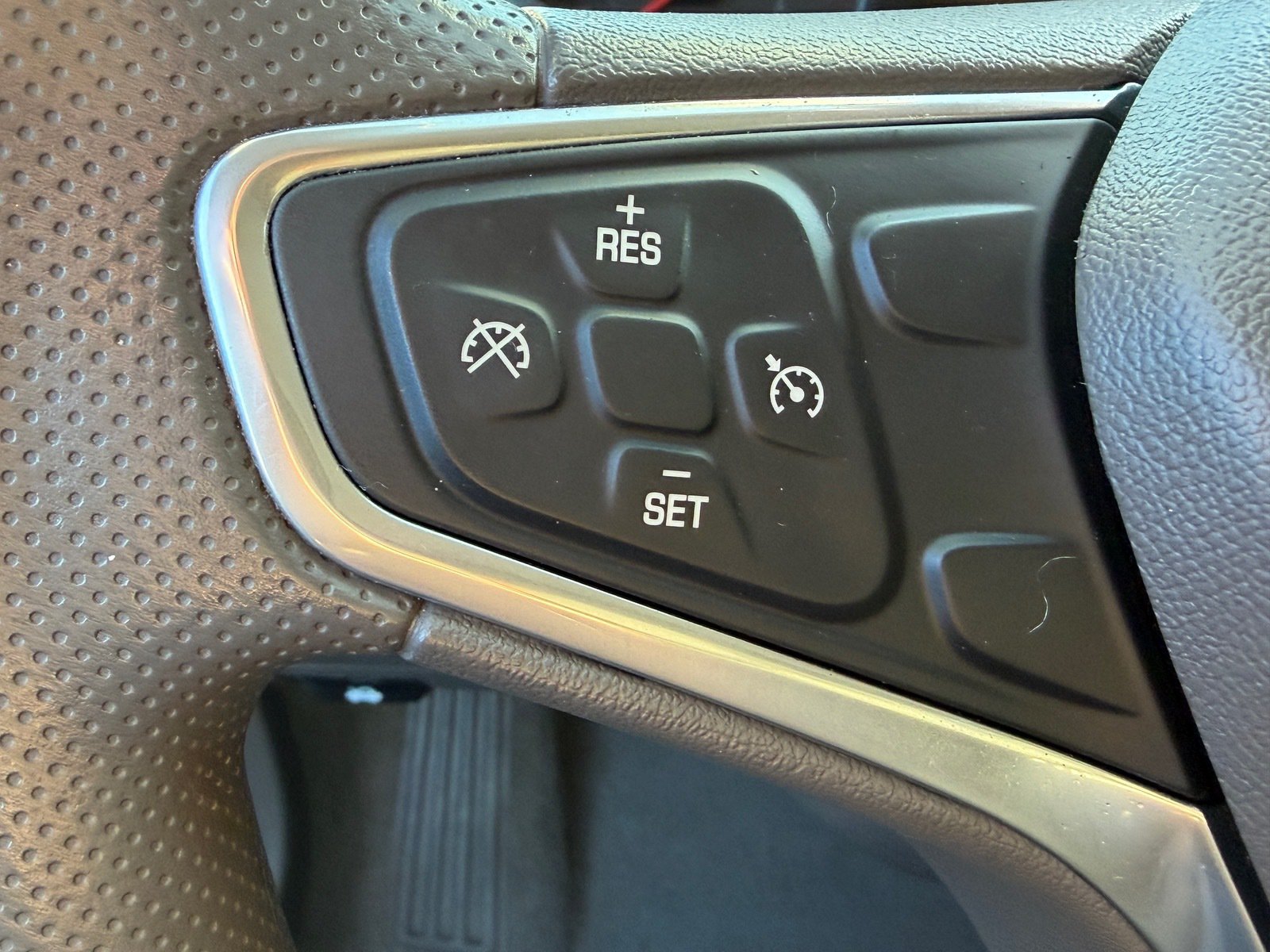 Used 2022 Chevrolet Malibu LT FWD image 10