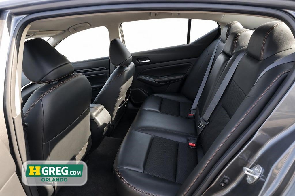 Used 2022 Nissan Altima 2.5 SR FWD image 16