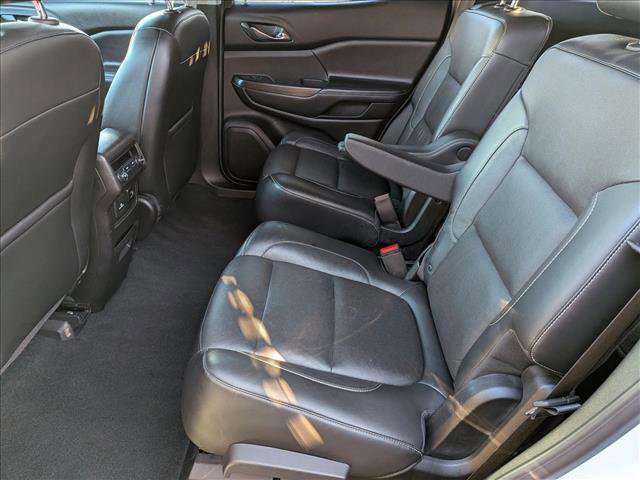 Used 2018 GMC Acadia SLT image 17