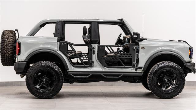Used 2023 Ford Bronco Wildtrak image 16