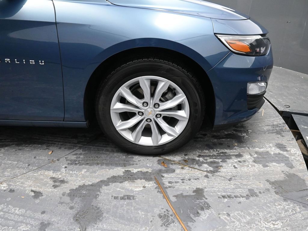 Used 2025 Chevrolet Malibu LT image 17