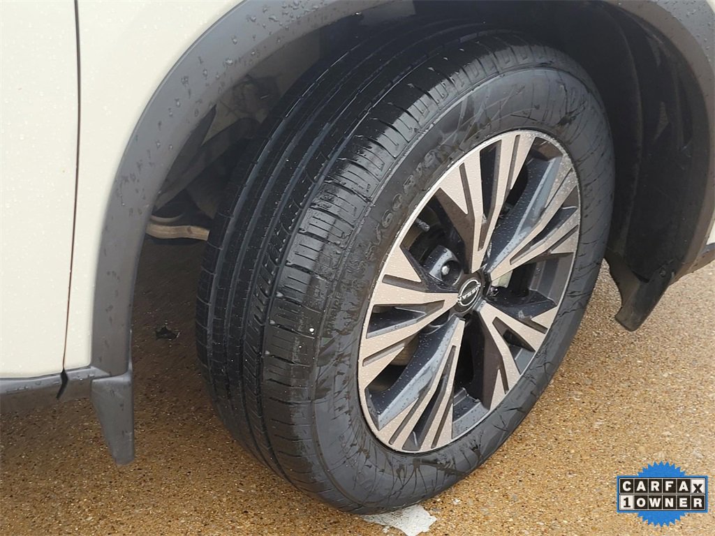 Used 2023 Nissan Rogue SV image 6