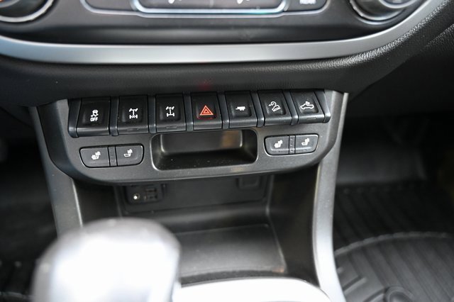 Used 2022 Chevrolet Colorado ZR2 image 19