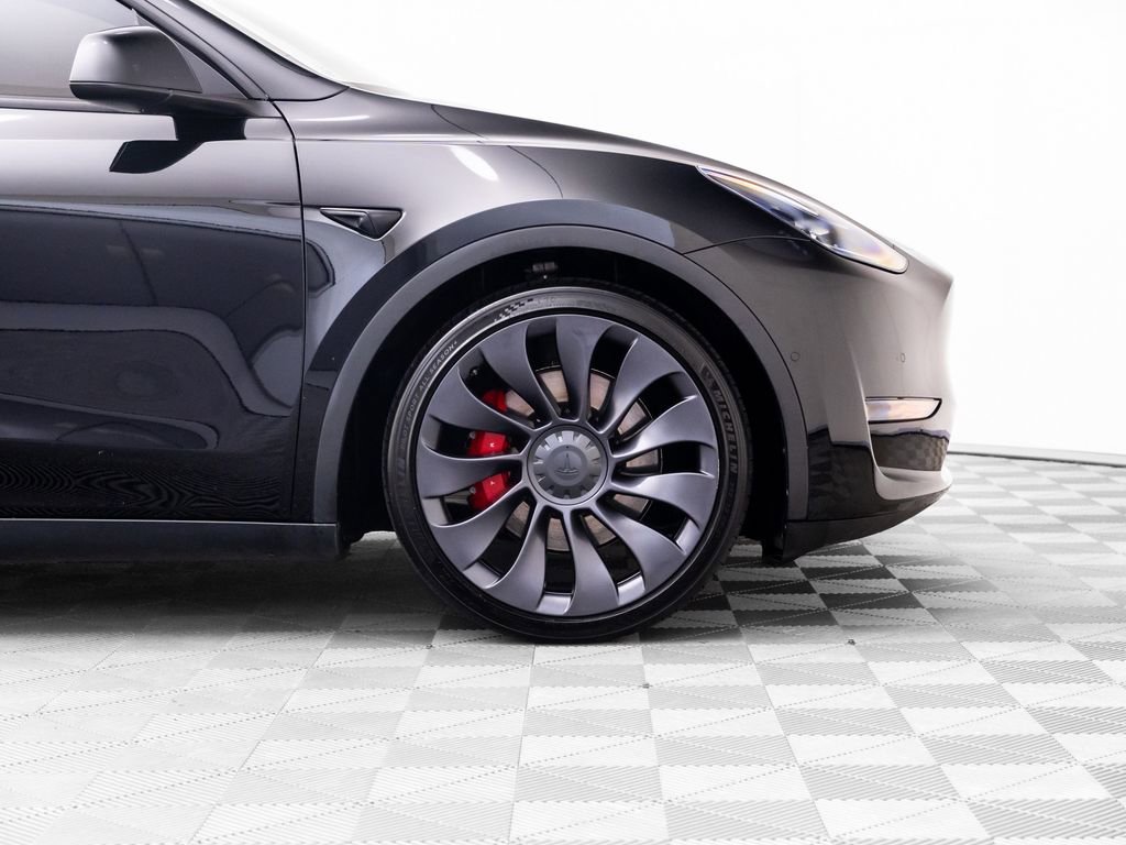 Used 2022 Tesla Model Y Performance AWD/4WD image 36