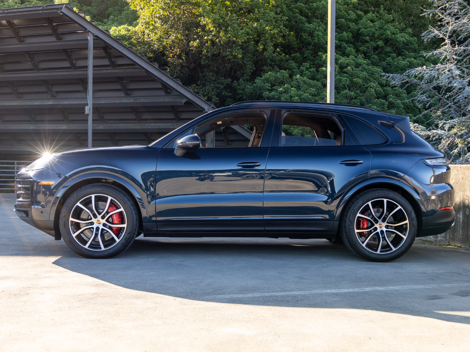 New 2025 Porsche Cayenne S AWD/4WD image 2