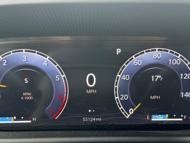 Used 2024 Jeep Wagoneer Series III image 30