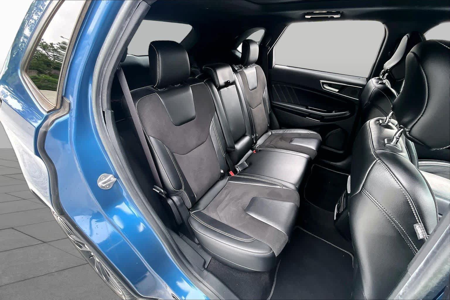 Used 2019 Ford Edge ST w/ Equipment Group 401A AWD/4WD image 20