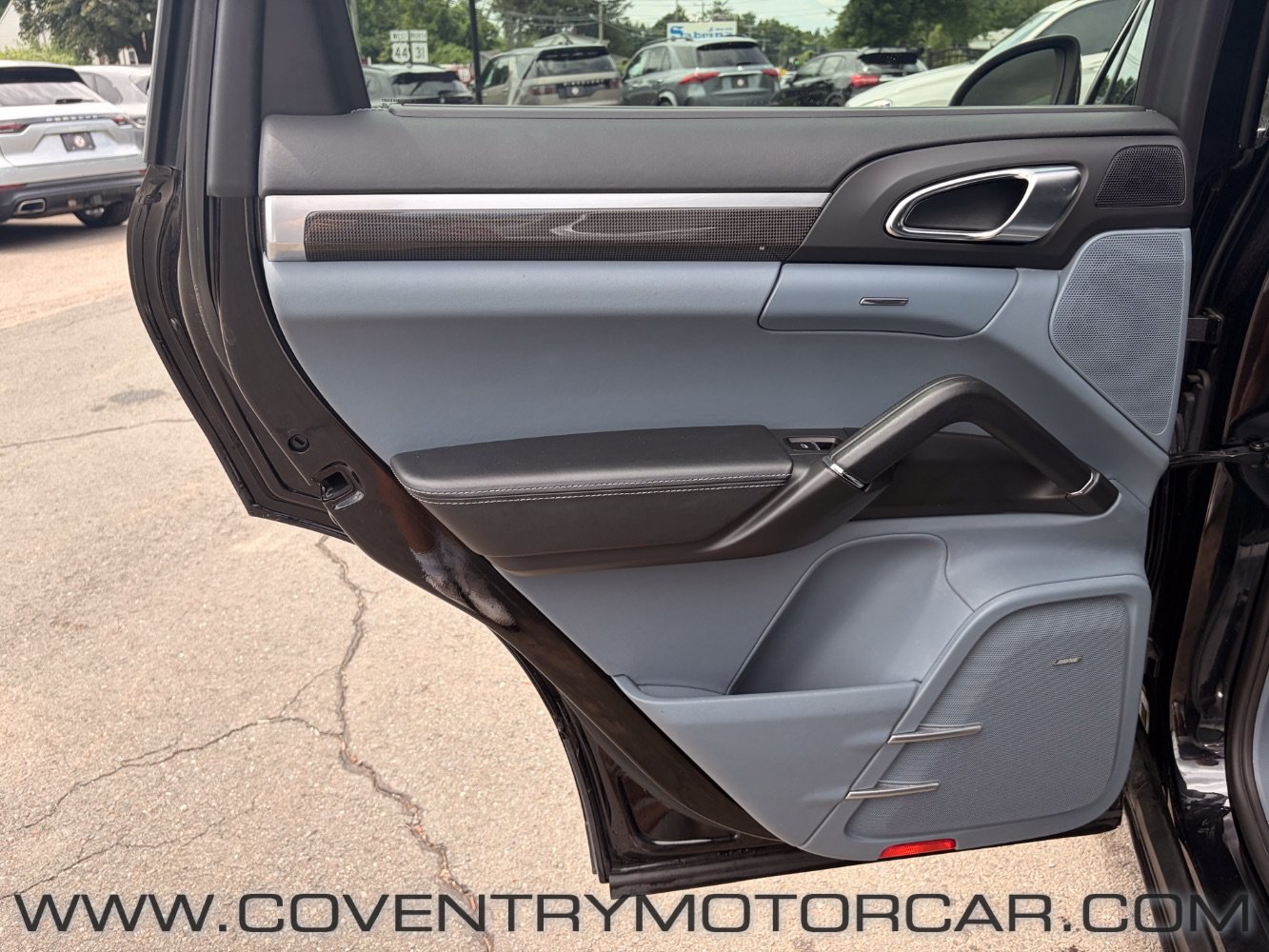 Used 2012 Porsche Cayenne Turbo AWD/4WD image 44