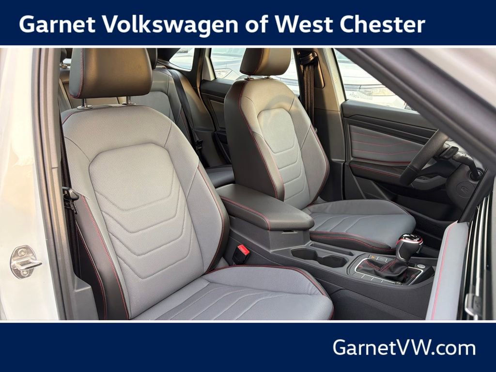 New 2026 Volkswagen Jetta GLI Autobahn FWD image 33
