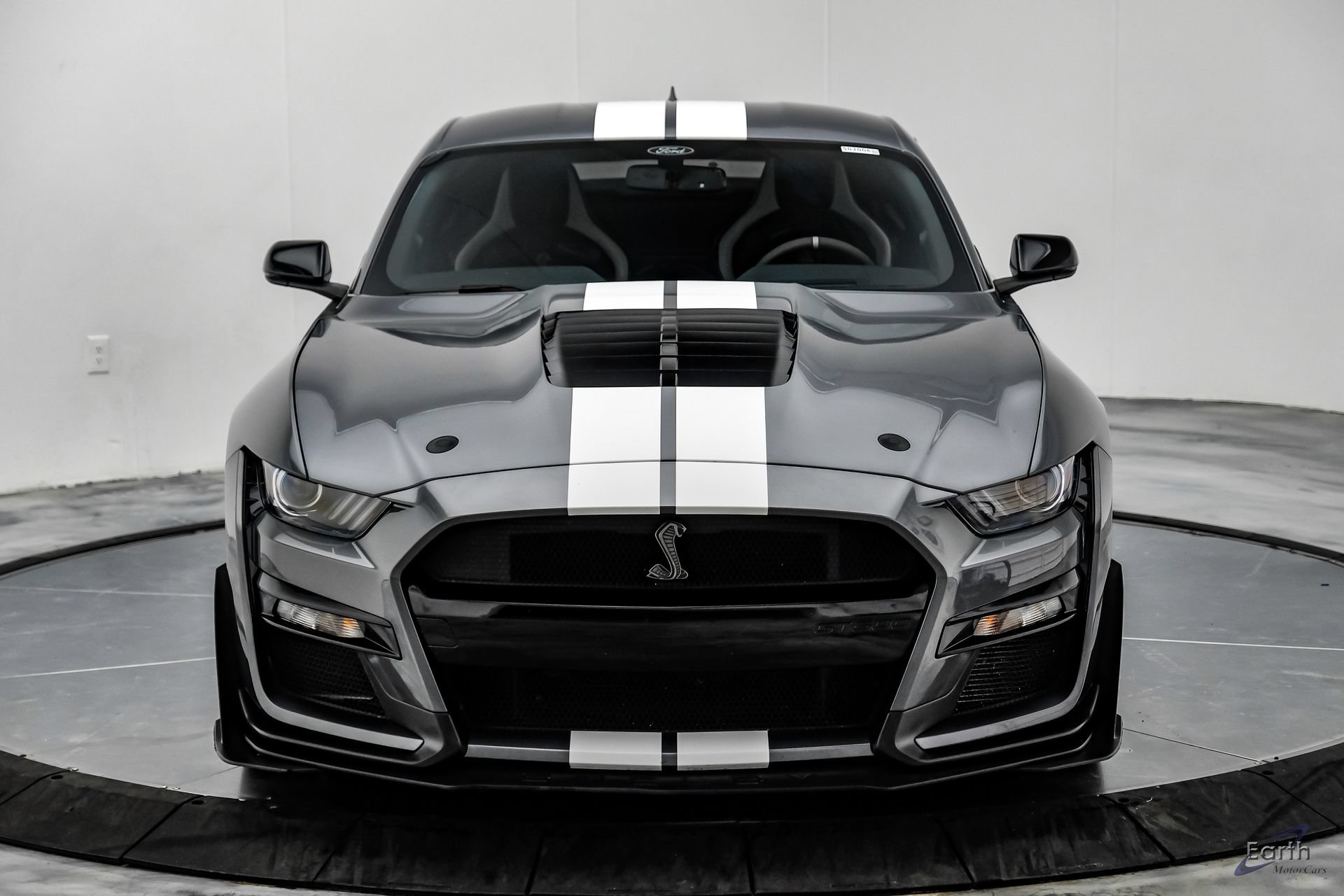 Used 2021 Ford Mustang Shelby GT500 w/ Carbon Fiber Track Pack RWD image 35