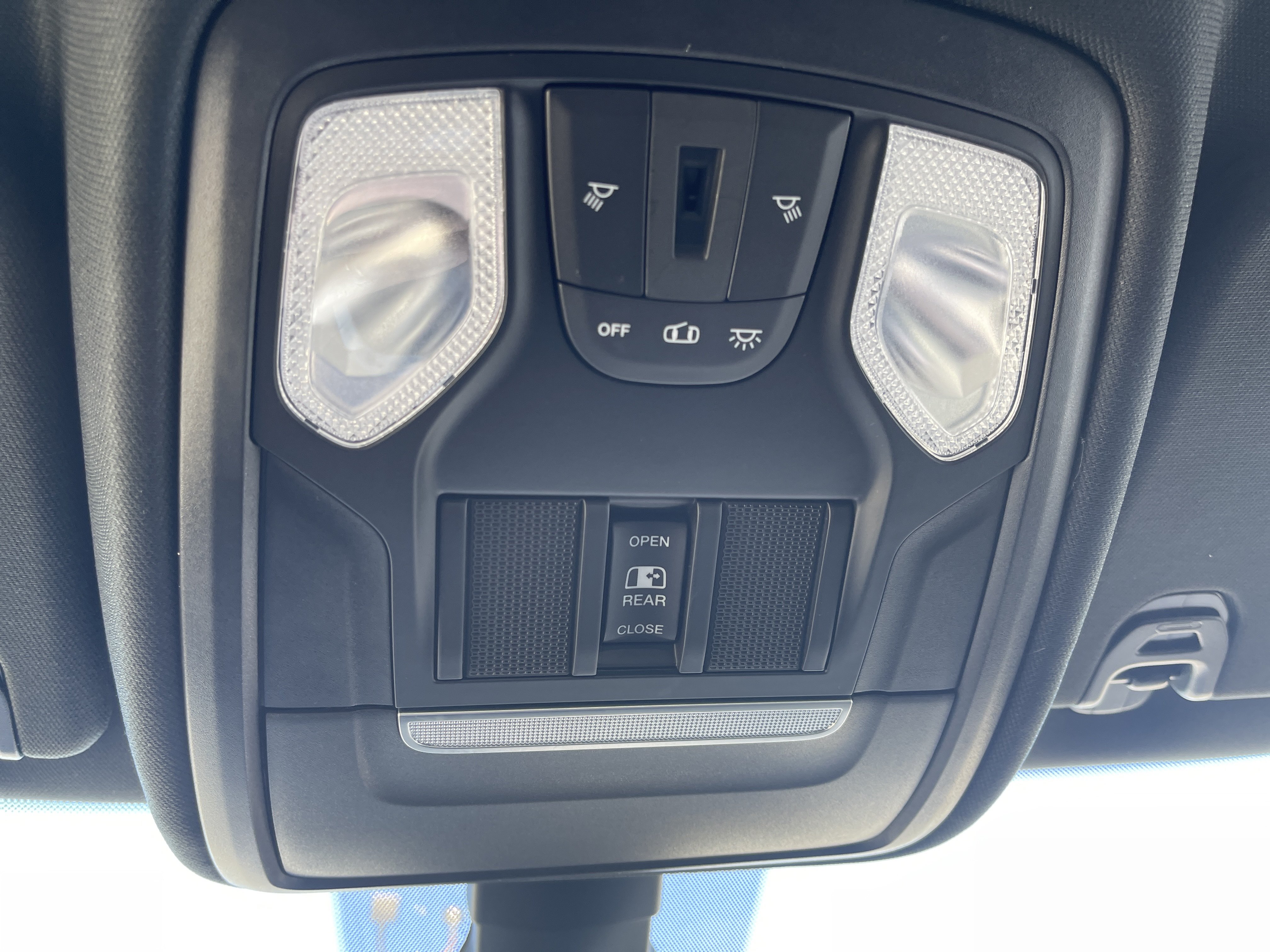 Used 2021 RAM 1500 Big Horn AWD/4WD image 31