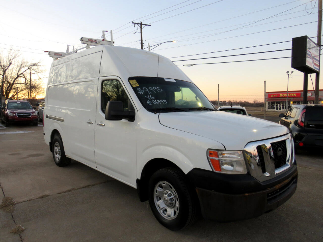 Used 2012 Nissan NV 2500 SV w/ Side Curtain Airbag Pkg image 3