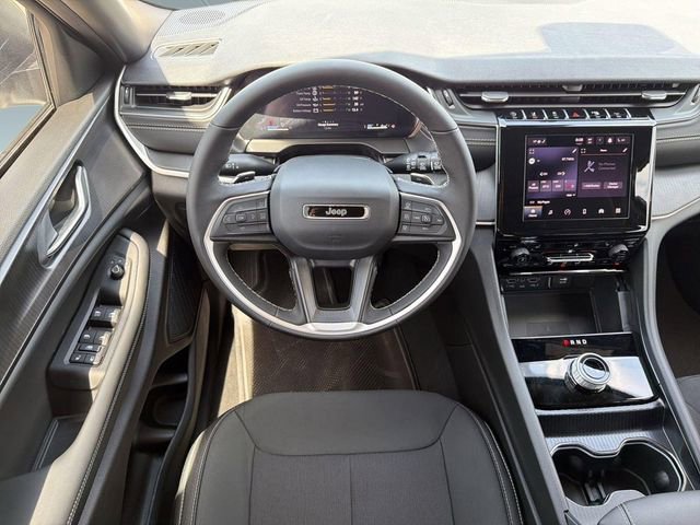 New 2026 Jeep Grand Cherokee L Laredo image 27