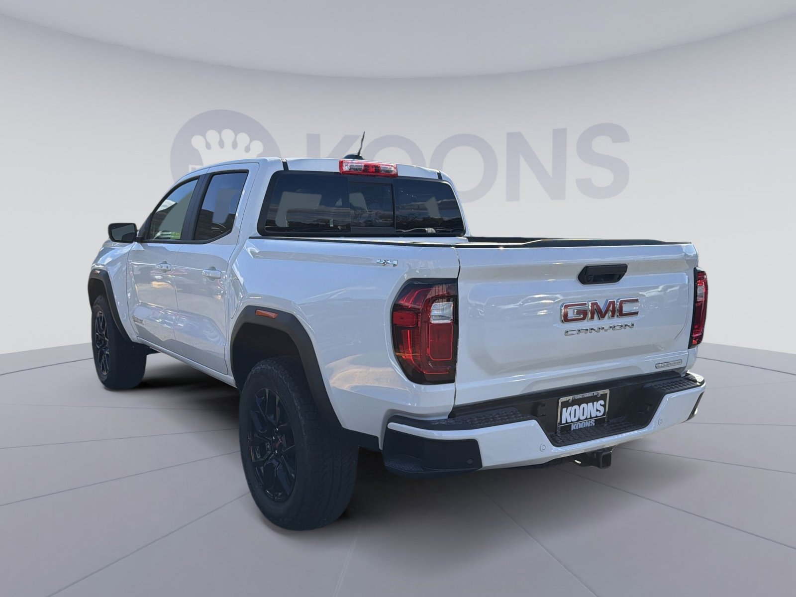 New 2026 GMC Canyon Elevation w/ Convenience Package image 4