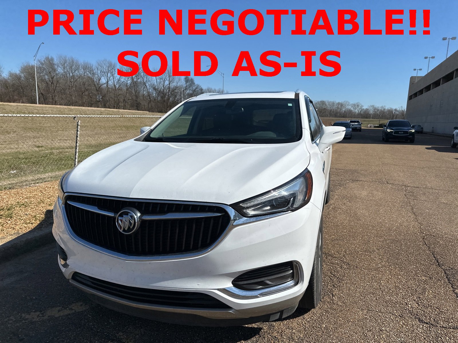 Used 2020 Buick Enclave Essence image 3