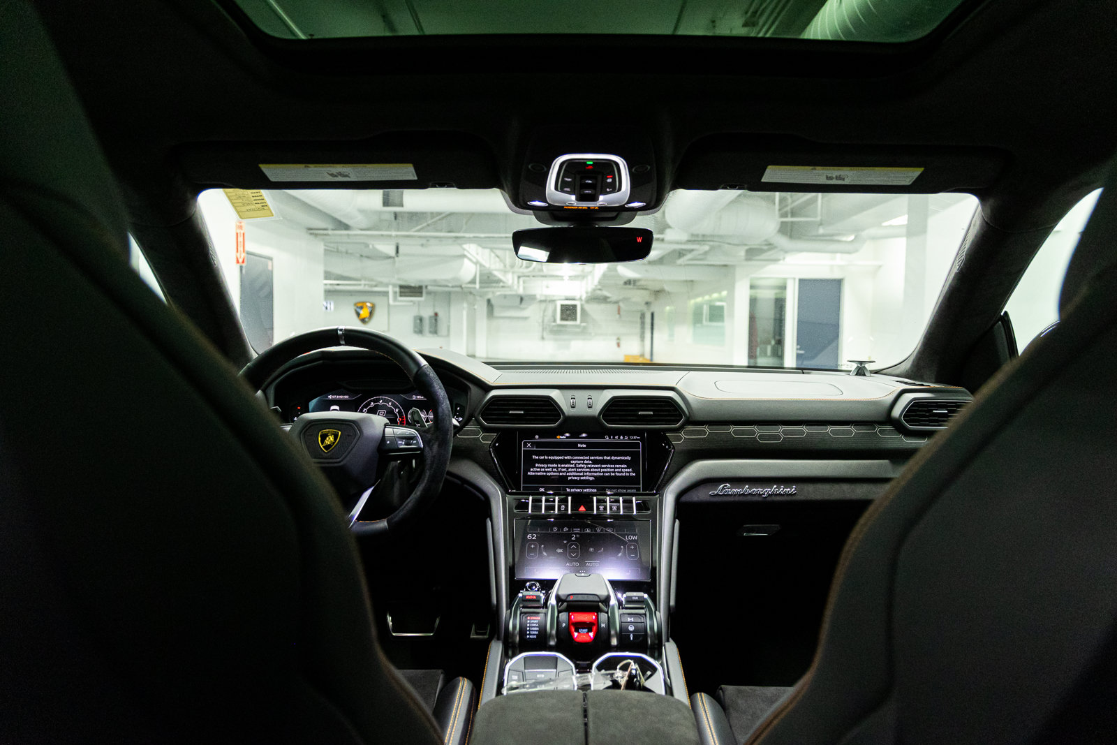 Used 2022 Lamborghini Urus AWD/4WD image 50