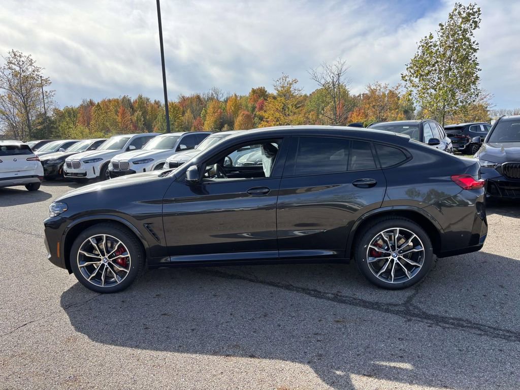 New 2025 BMW X4 M40i w/ Premium Package image 4