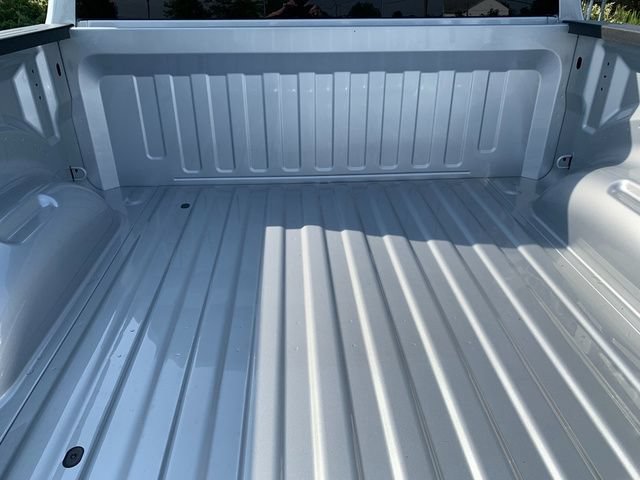 New 2027 RAM 1500 4x4 Crew Cab image 4