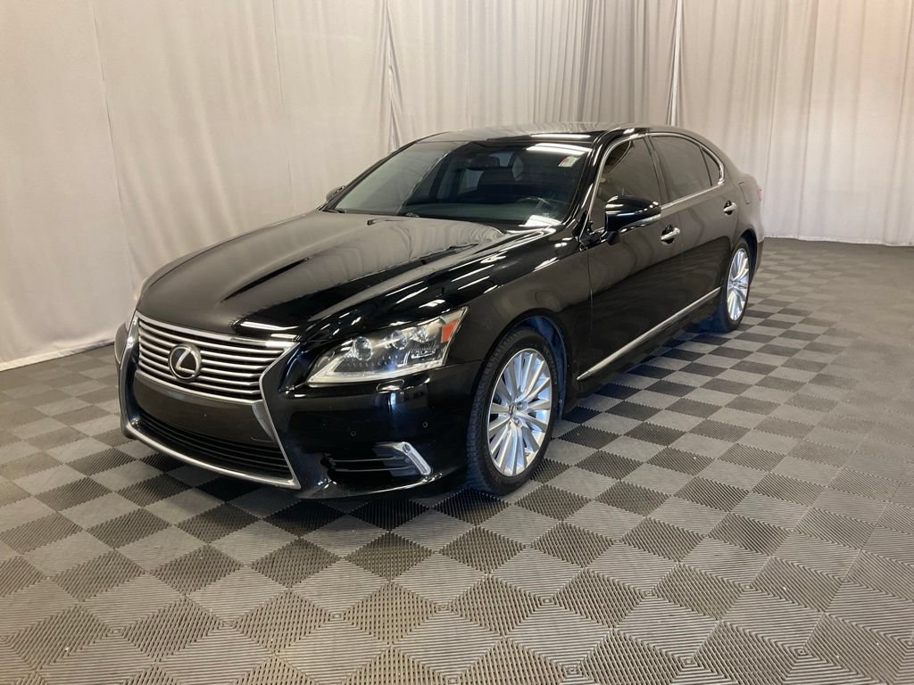 Used 2013 Lexus LS 460 L w/ Preferred Accessory Package AWD/4WD image 4