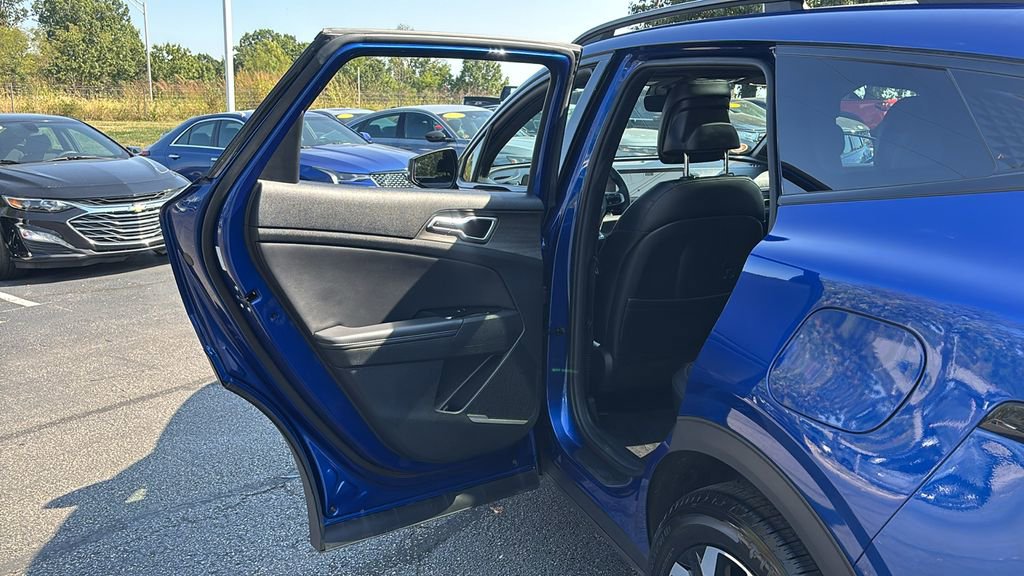 Used 2024 Kia Sportage X-Line w/ X-Line Premium Package image 29