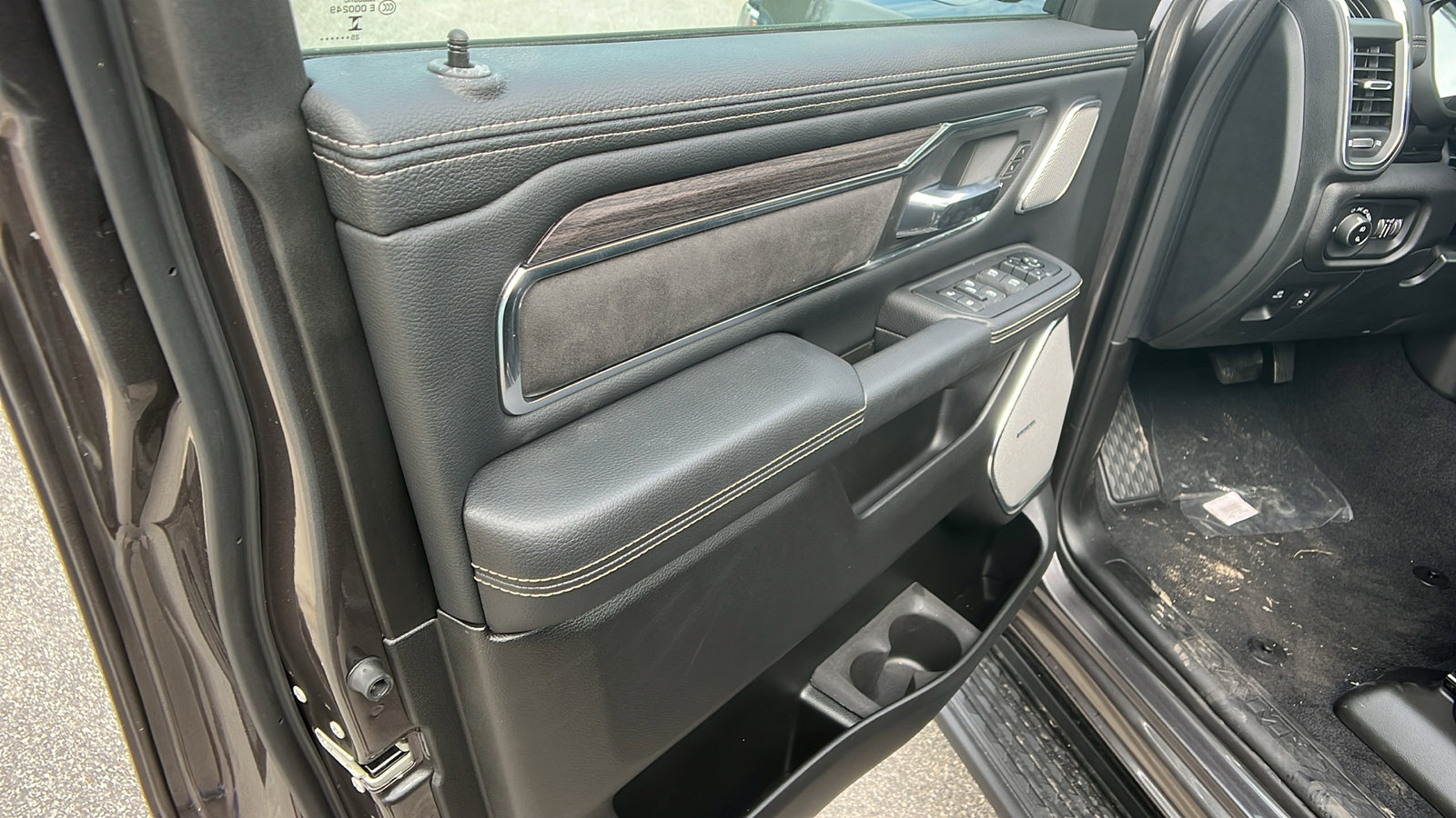 New 2026 RAM 1500 Laramie w/ Night Edition image 14