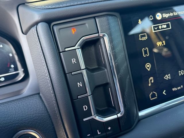 Used 2024 GMC Yukon Denali w/ Advanced Technology Package image 23