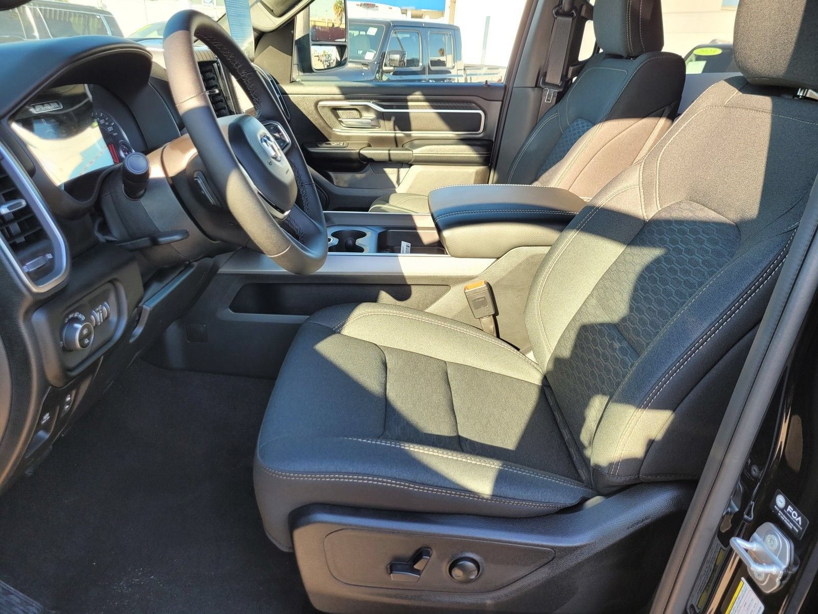 New 2026 RAM 1500 Big Horn AWD/4WD image 12