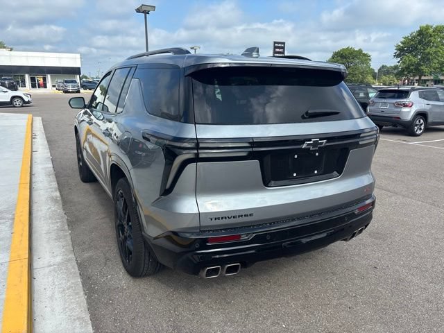 Used 2024 Chevrolet Traverse RS w/ LPO, Floor Liner Package FWD image 9