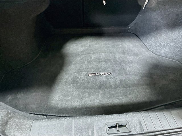 Used 2024 Nissan Sentra SV FWD image 23