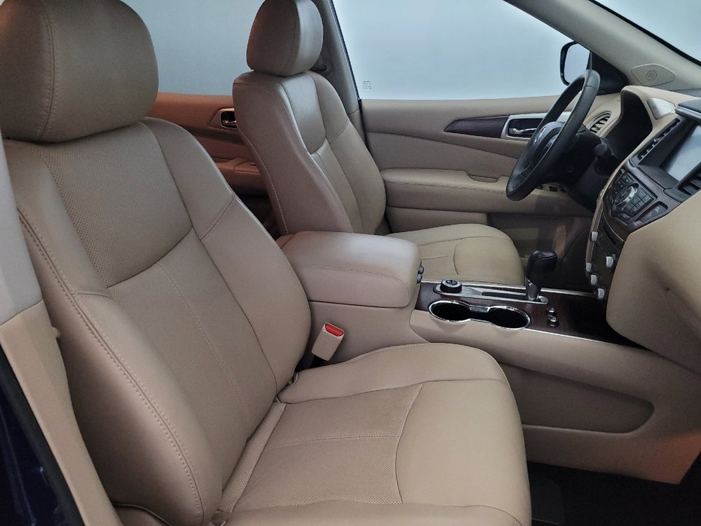 Used 2017 Nissan Pathfinder Platinum AWD/4WD image 21