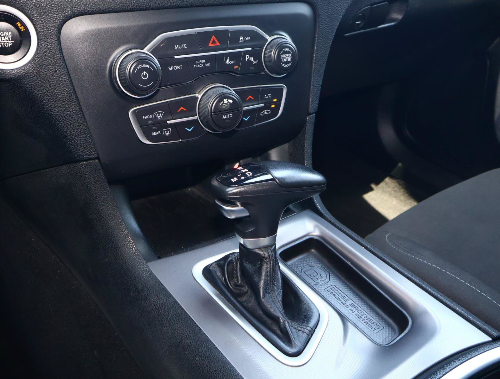Used 2023 Dodge Charger GT w/ Technology Group AWD/4WD image 22