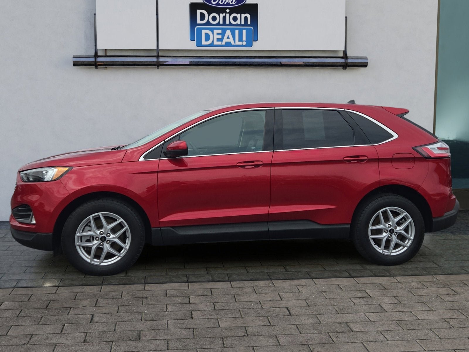 Certified 2024 Ford Edge SEL w/ Convenience Package AWD/4WD image 6