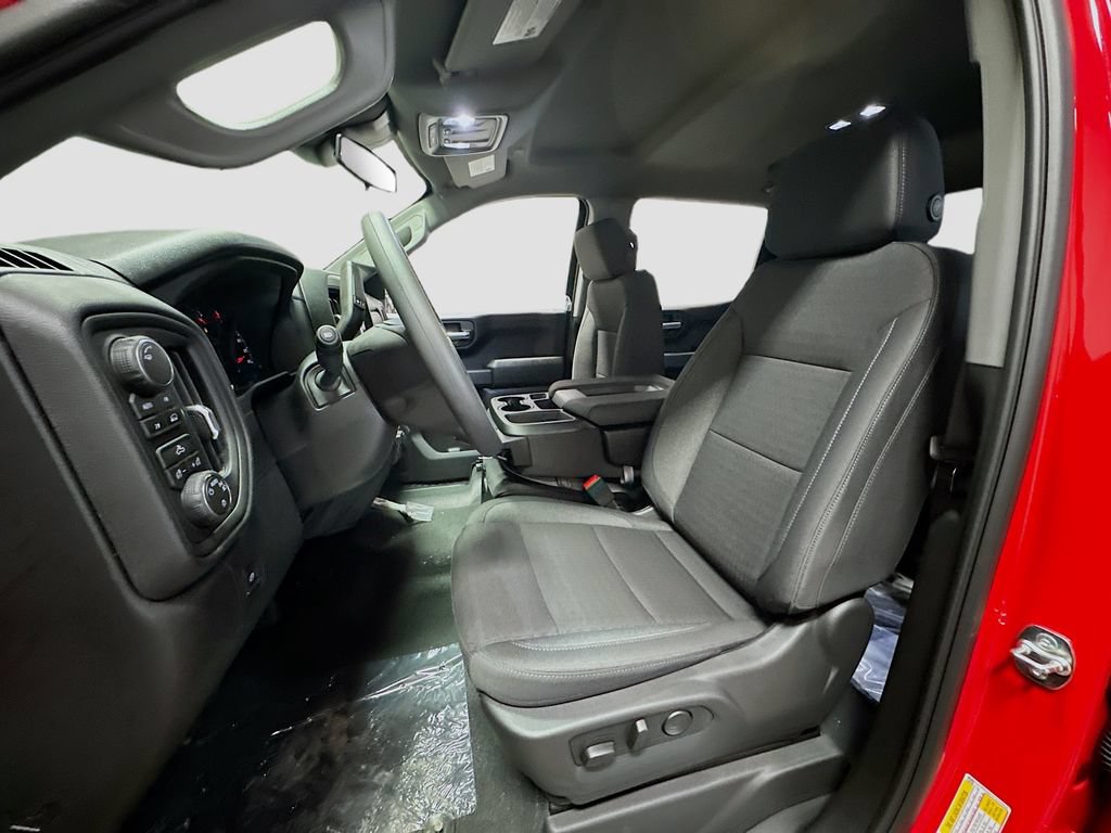 New 2026 Chevrolet Silverado 1500 Custom w/ Turbomax Blackout Package AWD/4WD image 17
