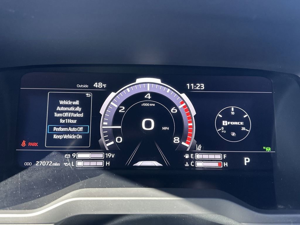 Used 2022 Toyota Tundra Platinum w/ Advanced Package image 21