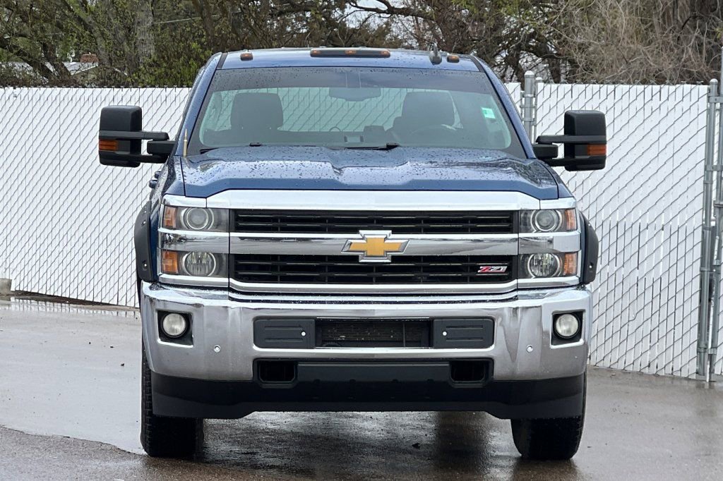 Used 2015 Chevrolet Silverado 3500 LT w/ LT Convenience Package AWD/4WD image 6