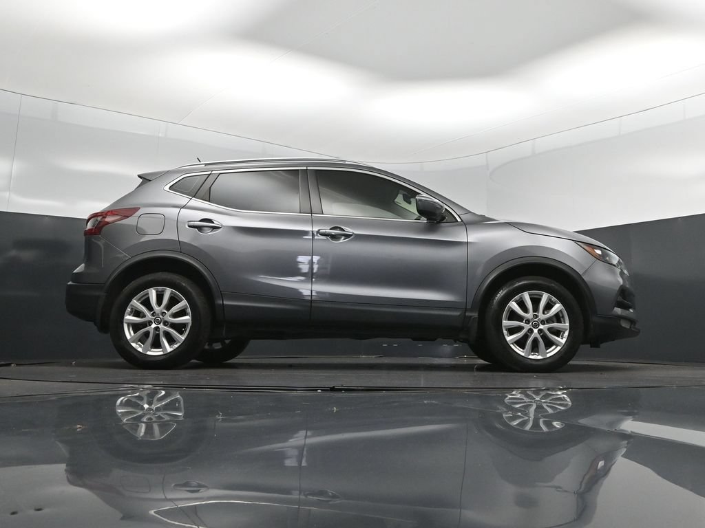 Used 2022 Nissan Rogue Sport SV FWD image 44
