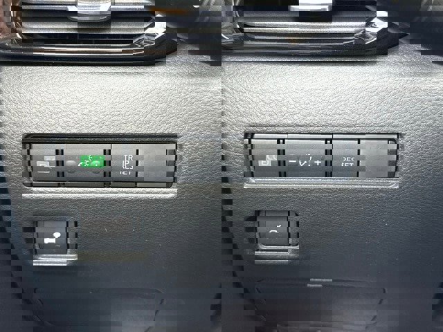 New 2025 Nissan Sentra SV w/ SV Premium Package image 27